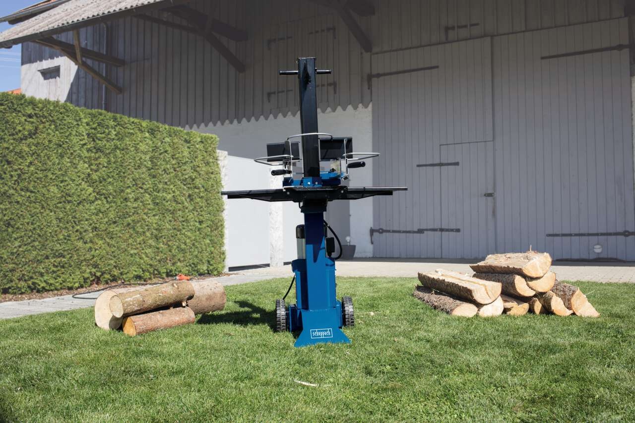 Vertikalni cepač za drva Scheppach HL730