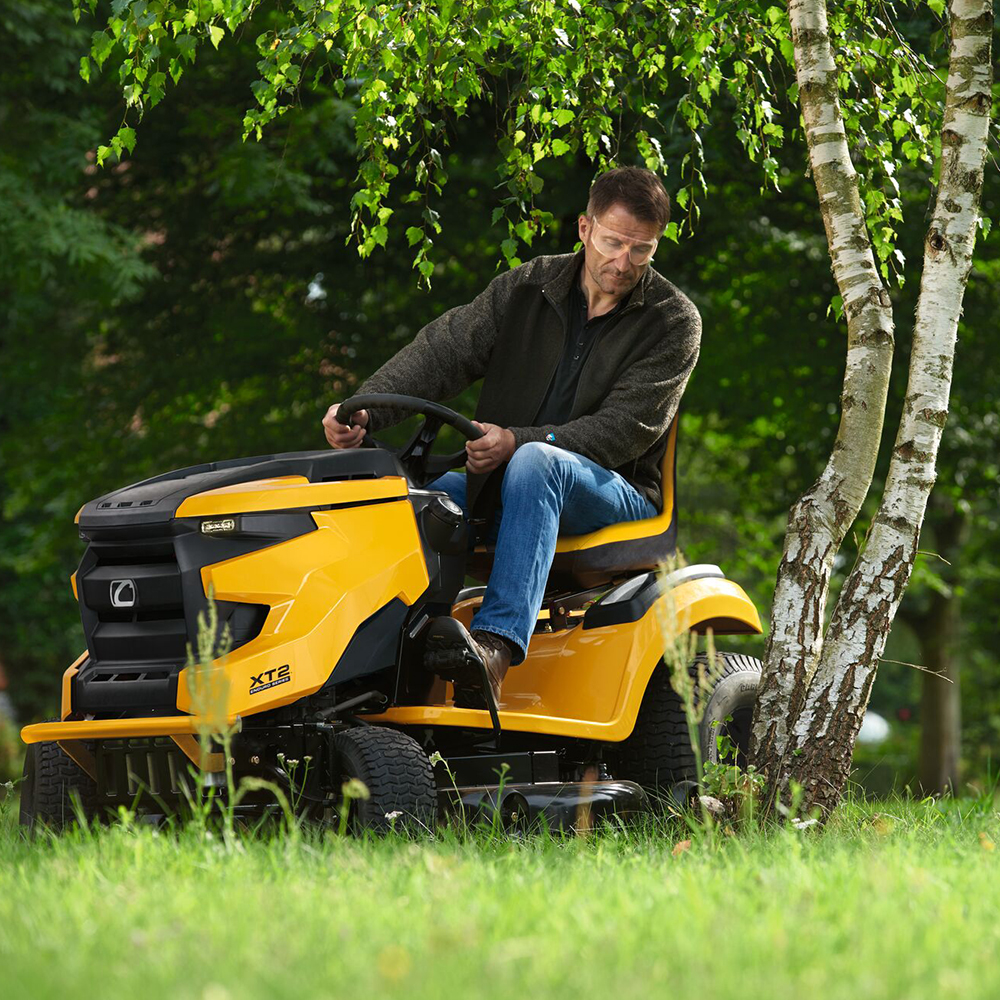 Traktor kosačica Cub Cadet XT2 PS107 – 107cm – 603cc V-TWIN Kawas – Hydrostatic – bočno izbacivanje